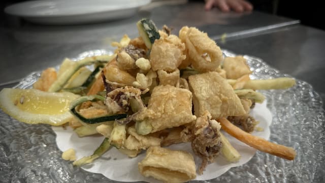 Fritto di gamberi e calamari - Il Brigantino RAVENNA, Ravenna