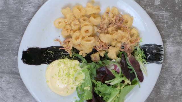 Calamares a la andaluza - Les Dues Sicílies, Barcelona