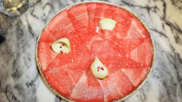 Carpaccio de vaca maturada - Taberna do Lopes First Floor , Lisbon