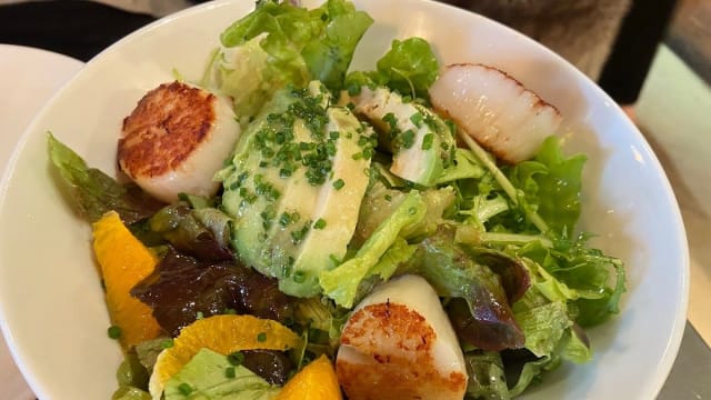 Salade Saint Jacques / Scallop salad - La Table d'Aligre