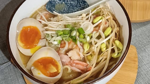 Ramen pesce - Kaizen Sushi Bar