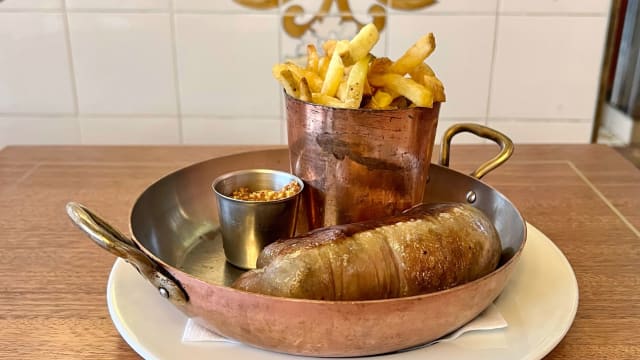 Andouillette A.A.A.A.A Frites - Le Petit Marcel, Paris