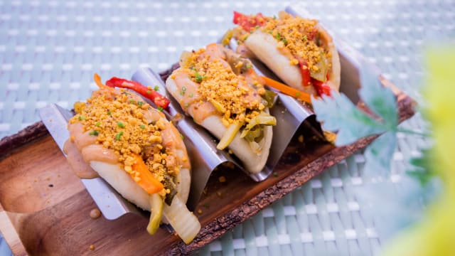 Vegetable baos  - El jardinet del Born, Barcelona