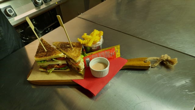 Original club sandwich - Ristorante-Bistrot Flower