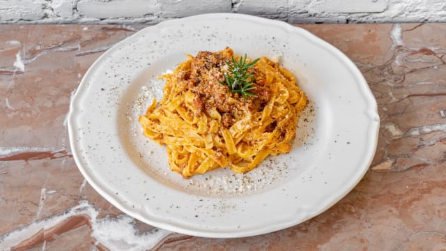 Tagliatelle al ragù - Il Canto della Bistecca