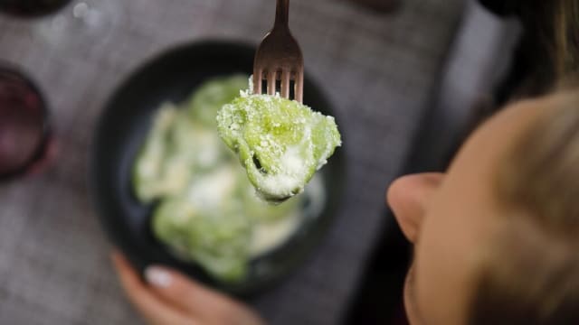 Balanzoni in crema di parmigiano reggiano - A Stàgh Bàn Milano