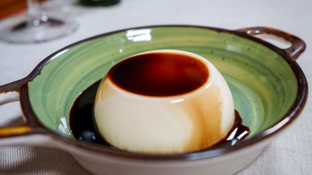 Panna cotta con aceto balsamico di Barolo - Cà Dij Mat, Turin