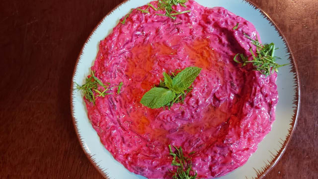 Hummus remolacha  - Gardenia