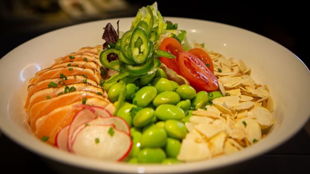 Volcano Poké - Gregory's Jazz Club, Rome