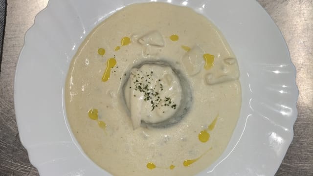  Flan di spinaci con fonduta  - Constancia Trattoria