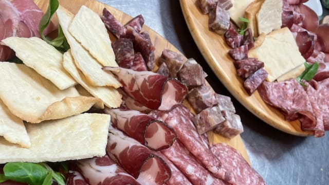 Tuscan salumi board with focaccia - AgriRistoro Trequanda