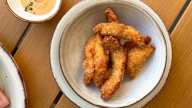 Chicken (pollo) fingers - Bubbles and Brunch, Barcelona