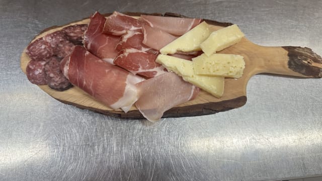 Salumi mix e formaggi - L'agrifoglio Da Irene