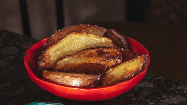 Patate al forno e rosmarino - Camera con Vista Bistrot