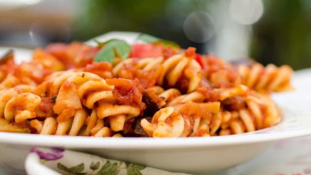 Pasta al pomodoro - Ristorante Sole e Mare