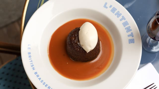 Sticky Toffee Pudding - L'Entente, Le British Brasserie, Paris