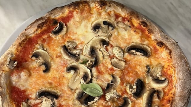 Funghi - Trattoria Pizzeria San Giorgio, Genoa