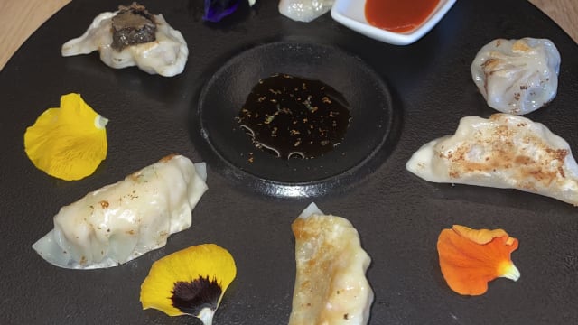 Junsei Special Gyoza 6pz - Junsei Sushi Flaminio