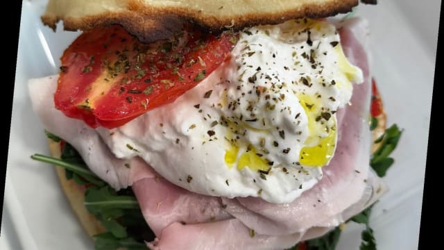 Porchetta E Crema Di Burrata - U-Tub, Turin