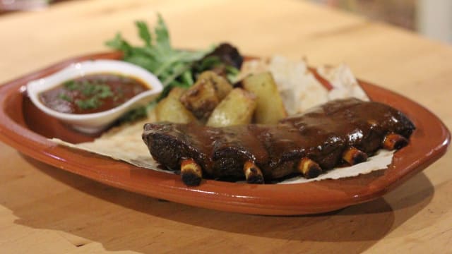 Ribs e Patate Arrosto - Major Preep, Cagliari