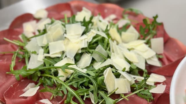 Bresaola, grana, rucola - Why Not food & drink , Modena