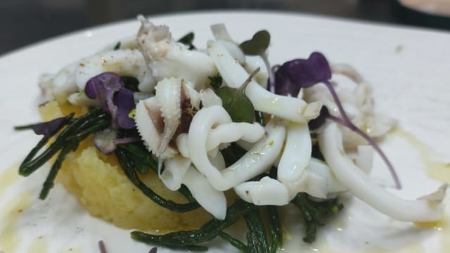 Seppie di Santo Spirito, Patate, Lime e Salicornia - Il Fienile