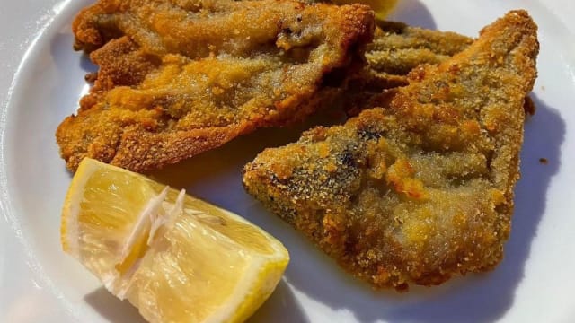 Costolette di agnello dorate - Ristorante Viecce A Trova, Fiuggi