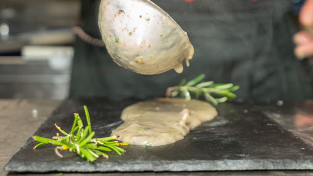 Linguine di gragnano, seppioline e salsa al pane di segale  - Ristorante Buranco Agriturismo