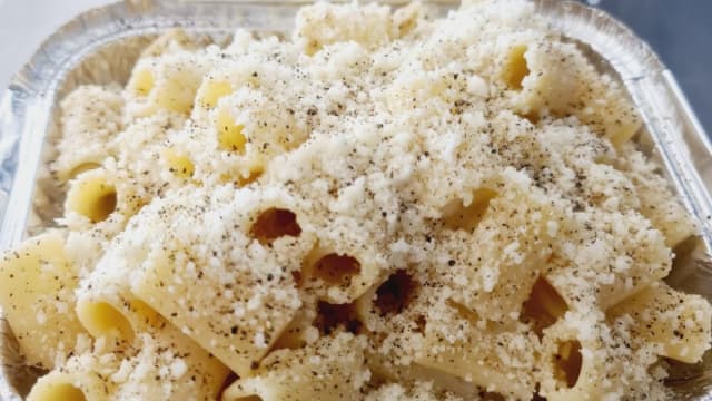 cacio e pepe - Enjoy food, Brindisi