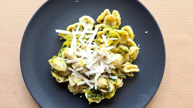 orecchiette con cime di rapa - Enjoy food, Brindisi