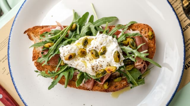 Bruschetta parma e burrata - Pasta Non Basta - Alvalade, Lisbon