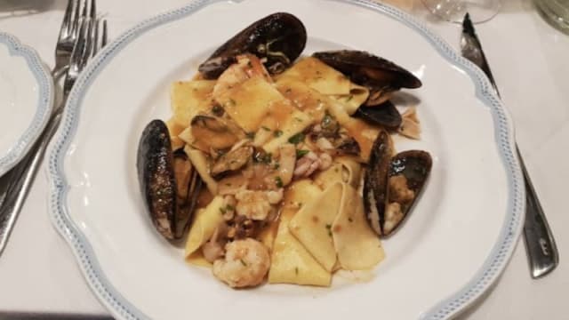 PAPPARDEDLLE AI FRUTTI DI MARE - Al Paradiso