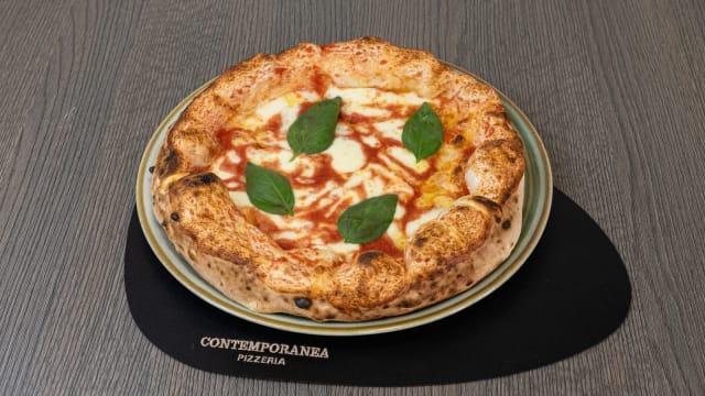 Pizza Margherita  - Pizzeria Contemporanea