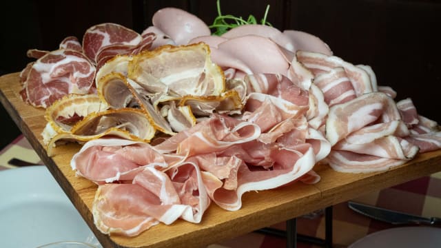 Tagliere gourmet (per 2 persone) Selezione Salumi Villani - Romeo la pinseria der Colosseo, Milan