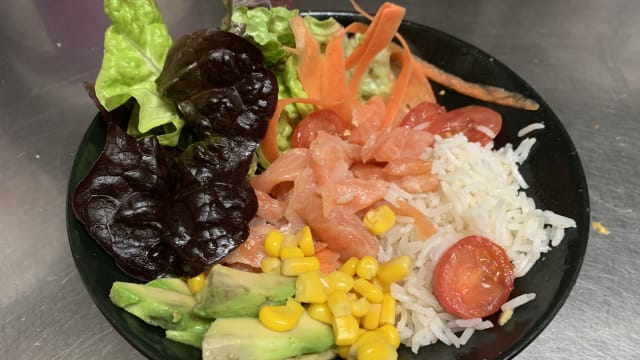 Poke bowl de salmon - El Roble - Sant Gervasi, Barcelona