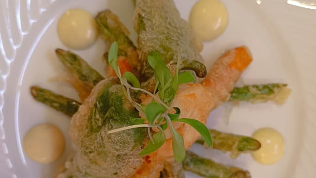 Green Beans, Carrot and Shrimp  in Tempura - Palácio do Visconde