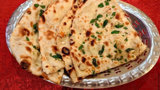 Naan Piment Fromage - Rajpoute