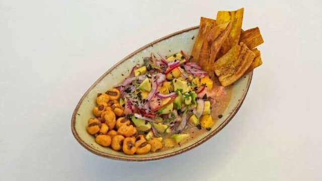 Ceviche de salmón - Tí­rame Una Bar Restaurante, Madrid