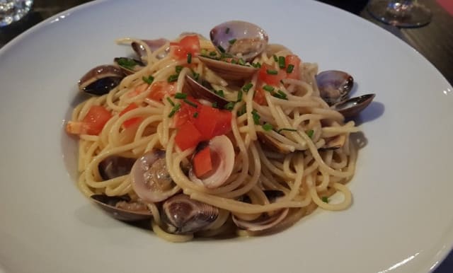 "Spaghetti aux vongoles" - La Colombe, Geneva