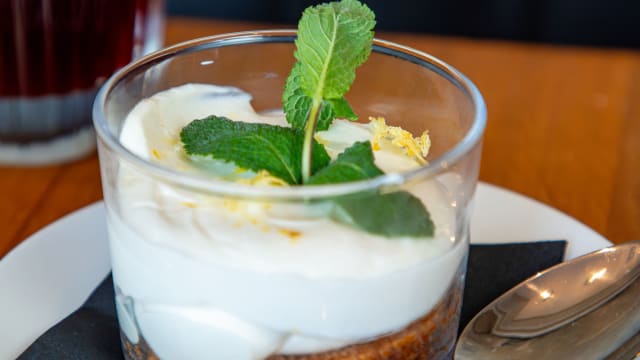 Cheesecake, spéculos - Loui's Corner, Paris