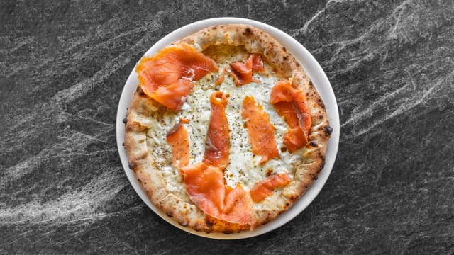 Salmone - La Marchandise Café, Paris