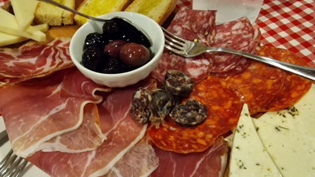 Antipasto Della Casa (Normale) - LOCANDA EPICA (Trattoria)