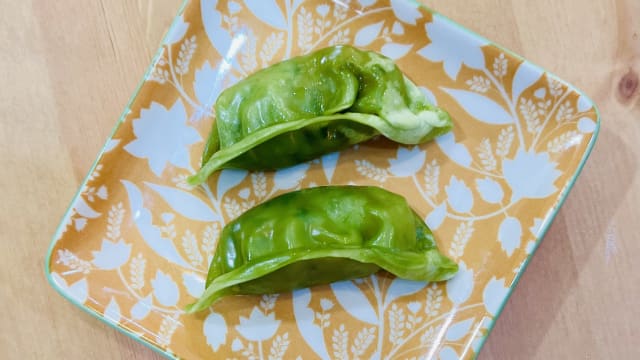 Gyoza legumes (2 pcs) - Comida Zarra, Lisbon