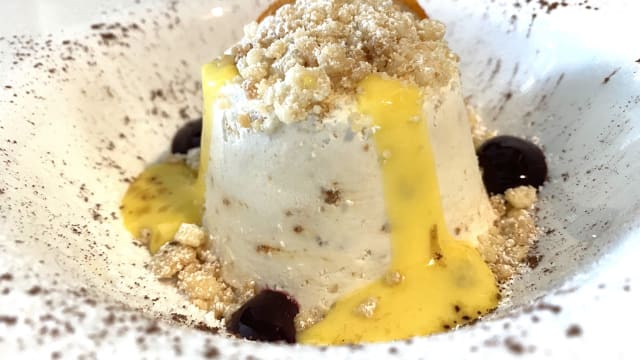 Parfait  di mandorle pralinate  - Ristorante Evans dal 1960, Cassino