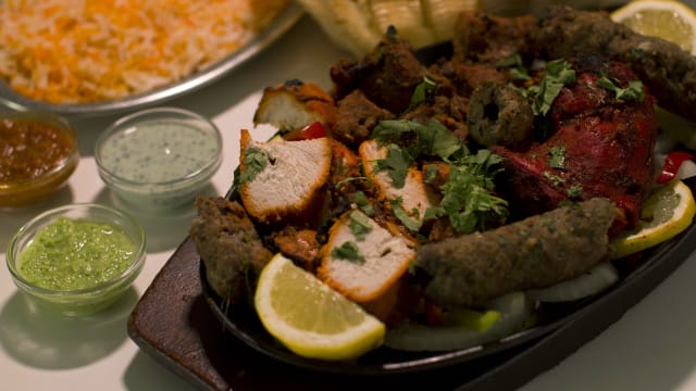 Mixed tandoori grill  - Farah's Tandoori, Carcavelos