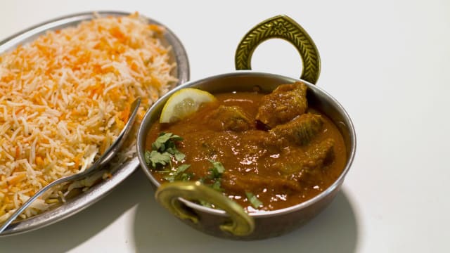 Lamb curry/madras/vindaloo  - Farah's Tandoori