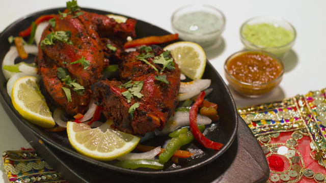 Afghan tandoori chicken  - Farah's Tandoori, Carcavelos