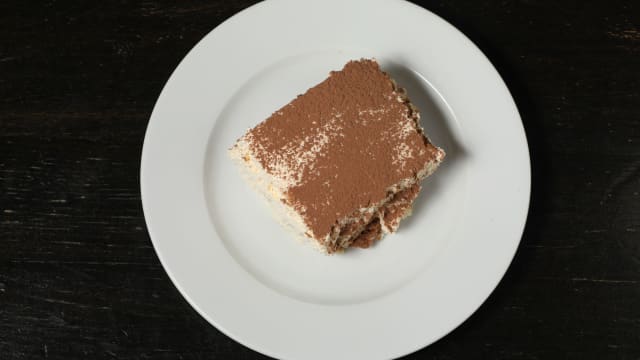 Tiramisu maison  - La Romanella, Paris