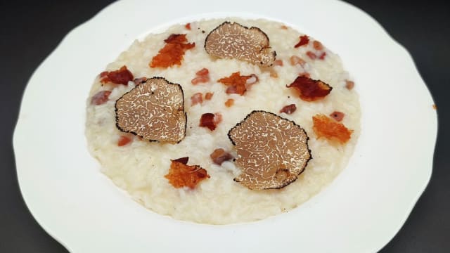 Risotto guanciale, pecorino, burro affumicato e tartufo - La Perla Fattoria Pianetti