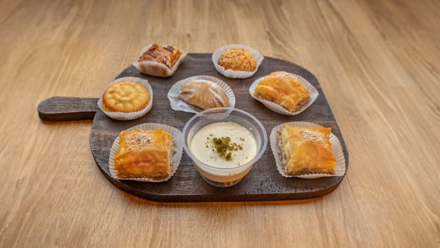 Desserts - L'orient des champs, Paris